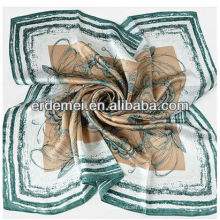Bufanda cuadrada de seda hermosa de la manera de las mujeres